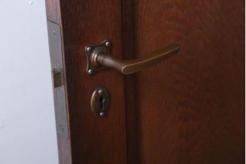 和製アンティーク　ダイヤガラス入り!レトロな木製ドア