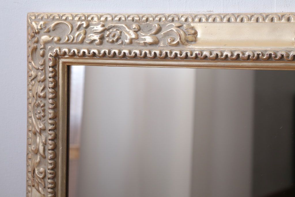 アンティーク雑貨　アンティーク調　上品な額付きミラー