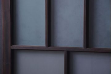 和製アンティーク　古い木のモダンなガラス引き戸4枚セット(窓)