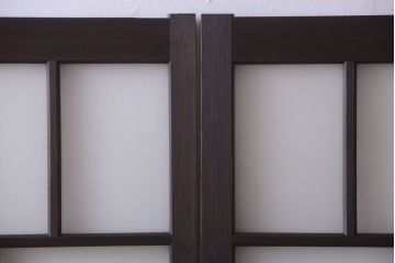 和製アンティーク　古い木のモダンなガラス引き戸4枚セット(窓)