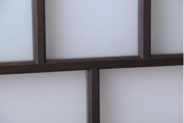 和製アンティーク　古い木のモダンなガラス引き戸4枚セット(窓)