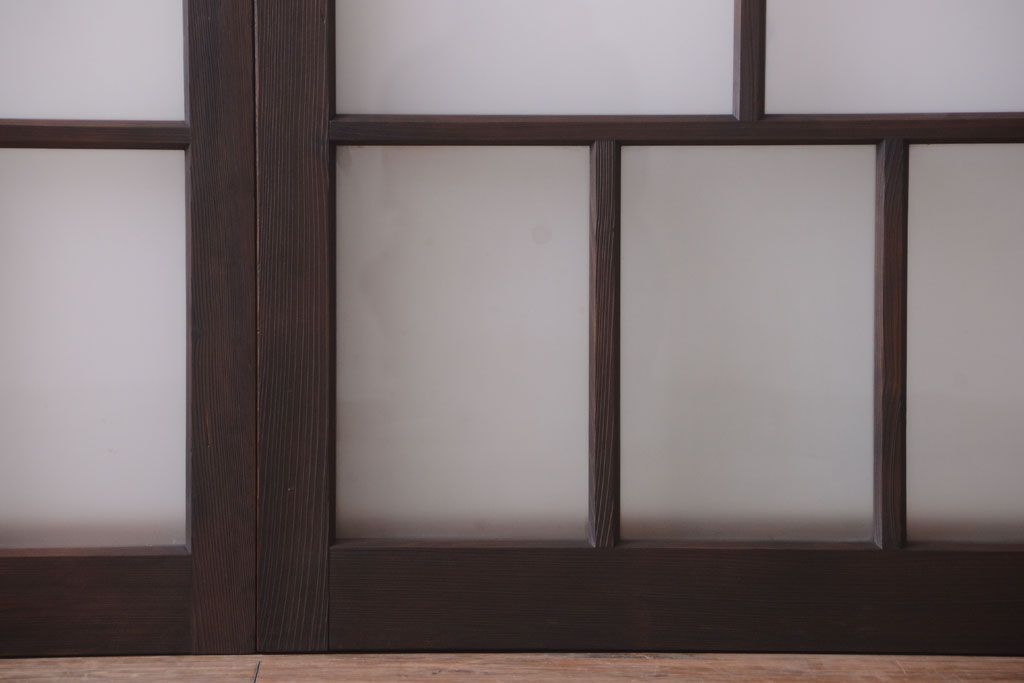 和製アンティーク　古い木のモダンなガラス引き戸4枚セット(窓)