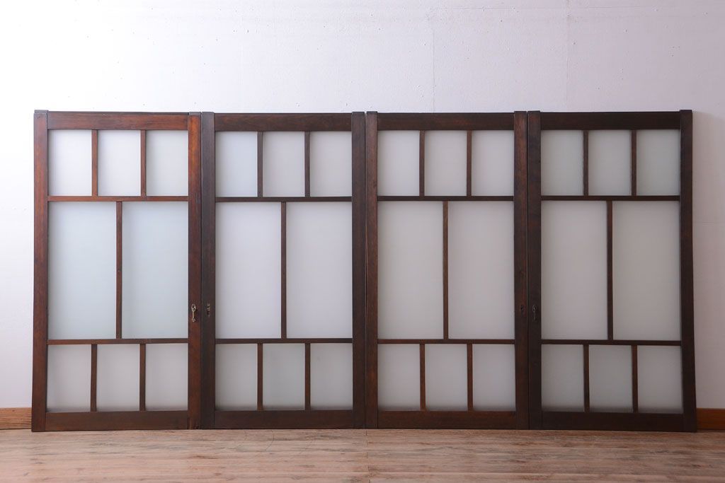 和製アンティーク　古い木のモダンなガラス引き戸4枚セット(窓)