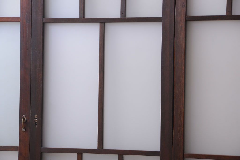 和製アンティーク　古い木のモダンなガラス引き戸4枚セット(窓)