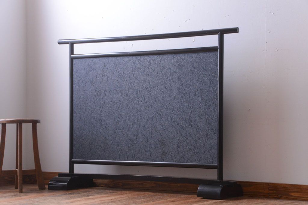 アンティーク雑貨　和製アンティーク　和紙貼り!漆塗りの古い衝立て(パーテーション)