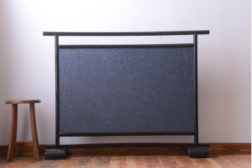 アンティーク雑貨　和製アンティーク　和紙貼り!漆塗りの古い衝立て(パーテーション)