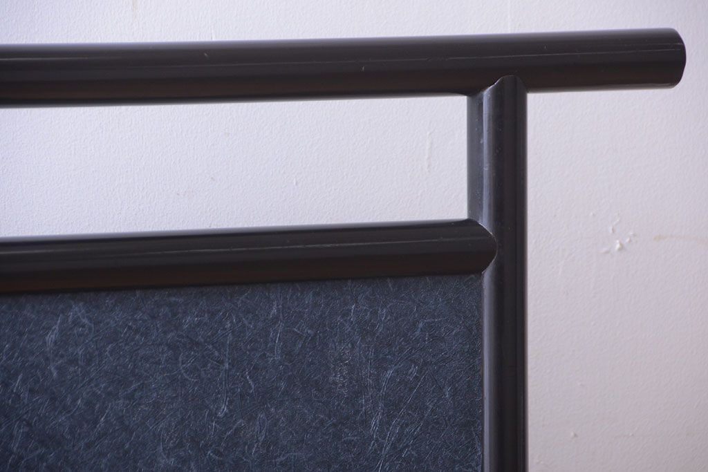 アンティーク雑貨　和製アンティーク　和紙貼り!漆塗りの古い衝立て(パーテーション)