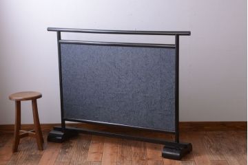 アンティーク雑貨　和製アンティーク　和紙貼り!漆塗りの古い衝立て(パーテーション)