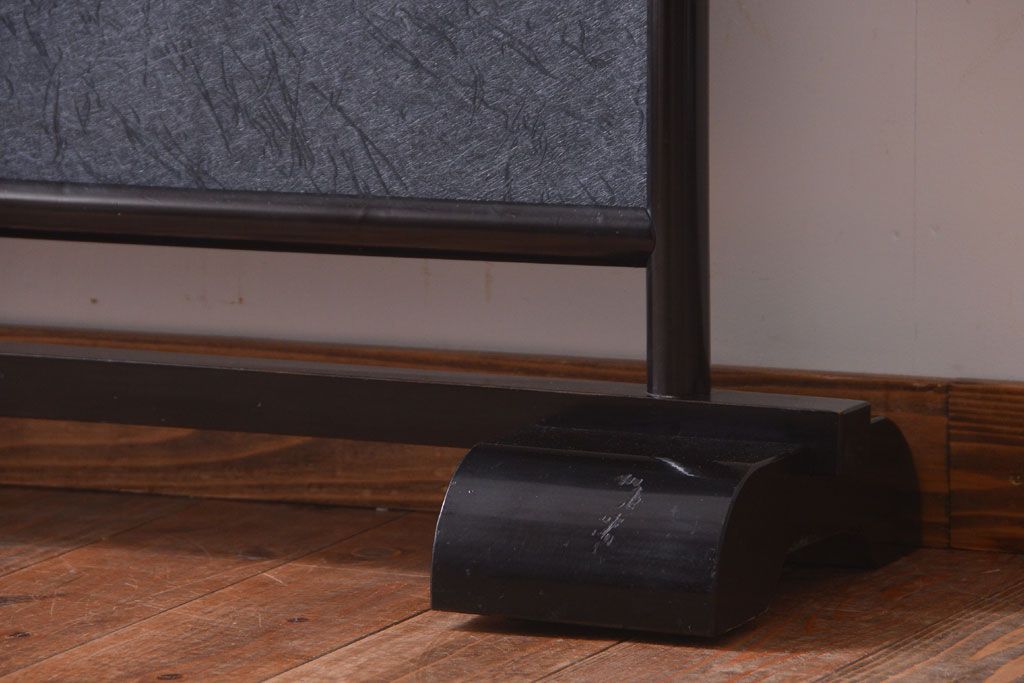 アンティーク雑貨　和製アンティーク　和紙貼り!漆塗りの古い衝立て(パーテーション)