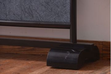 アンティーク雑貨　和製アンティーク　和紙貼り!漆塗りの古い衝立て(パーテーション)