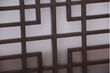 古民具・骨董　古い木製のガラス書院欄間(明かり取り)(2)