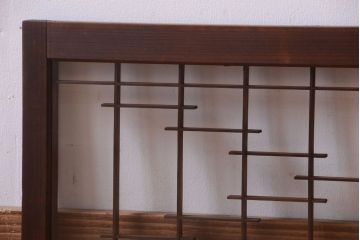 古民具・骨董　古い木製の横長ガラス引き戸2枚セット(窓)