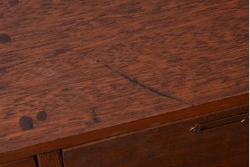 レトロ家具　昭和レトロ　ネームプレート付き!古い木の脚付きロッカー(収納棚・マス目棚)