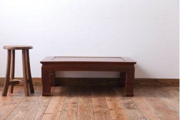 アンティーク家具　和製アンティーク　総欅材の上品な座卓(センターテーブル)