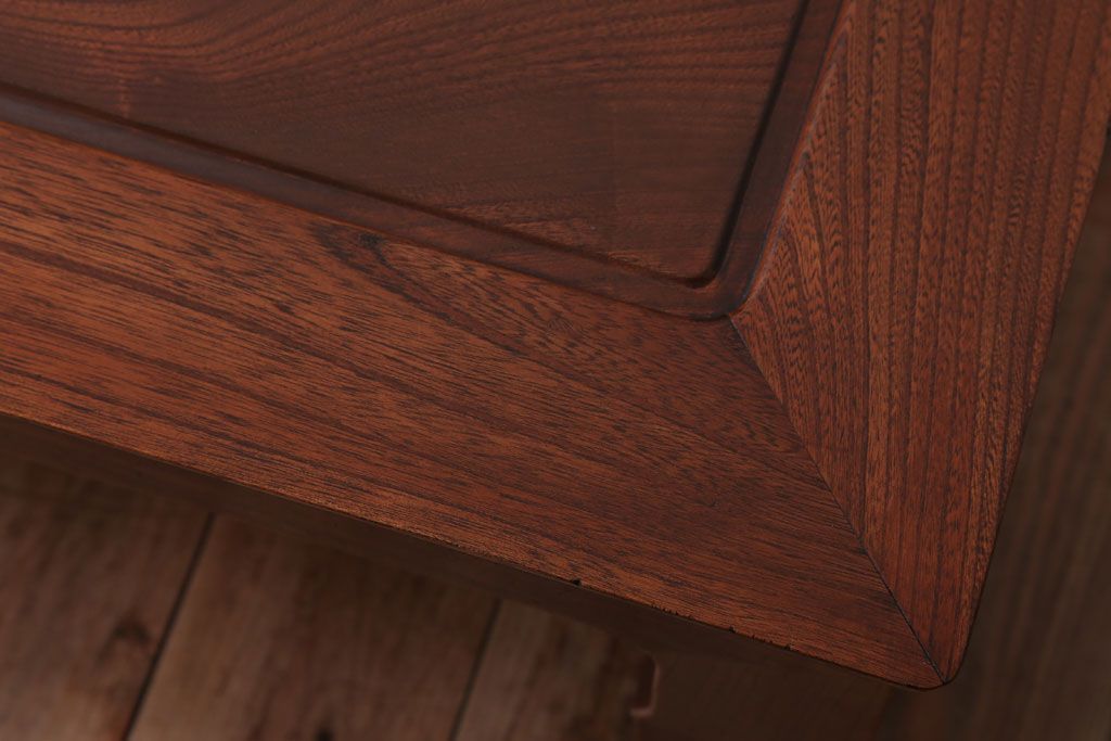 アンティーク家具　和製アンティーク　総欅材の上品な座卓(センターテーブル)