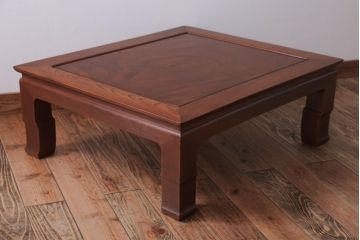 アンティーク家具　和製アンティーク　総欅材の上品な座卓(センターテーブル)