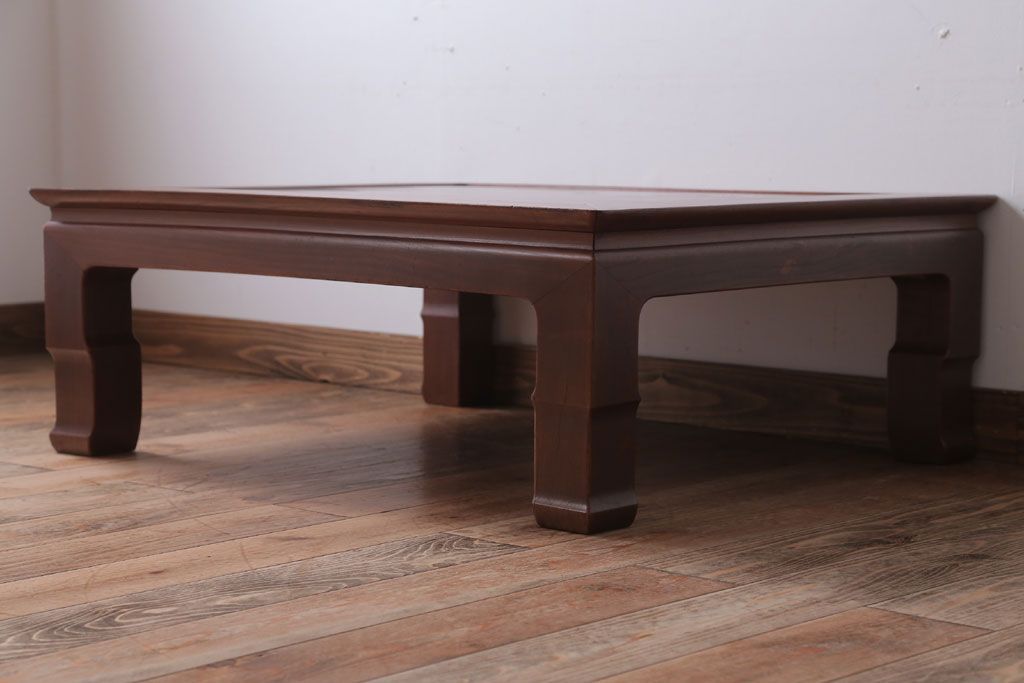 アンティーク家具　和製アンティーク　総欅材の上品な座卓(センターテーブル)