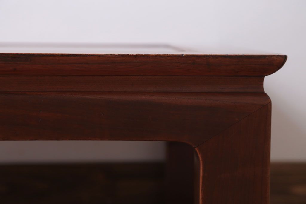 アンティーク家具　和製アンティーク　総欅材の上品な座卓(センターテーブル)