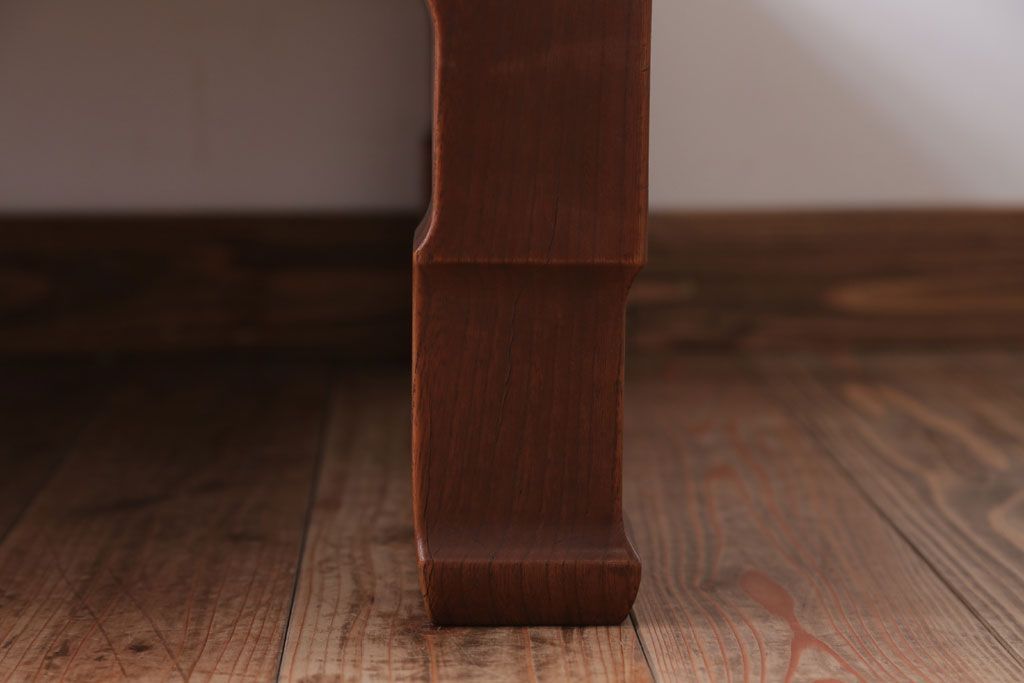 アンティーク家具　和製アンティーク　総欅材の上品な座卓(センターテーブル)