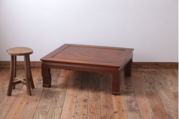 アンティーク家具　和製アンティーク　総欅材の上品な座卓(センターテーブル)