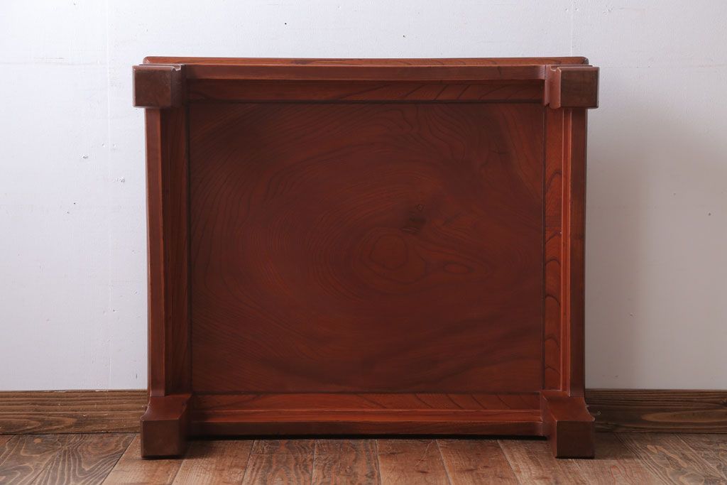 アンティーク家具　和製アンティーク　総欅材の上品な座卓(センターテーブル)