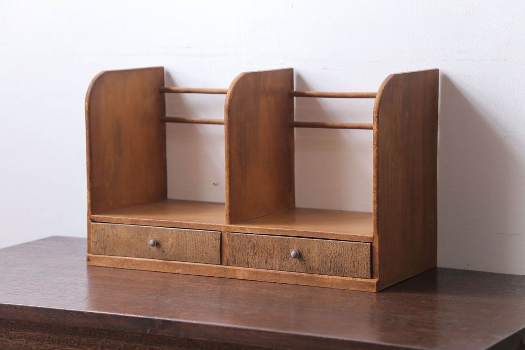 アンティーク雑貨　和製アンティーク　引き出し付き!古い木製の小さな本立て(2)