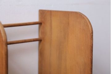 アンティーク雑貨　和製アンティーク　引き出し付き!古い木製の小さな本立て(2)