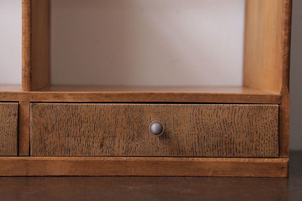 アンティーク雑貨　和製アンティーク　引き出し付き!古い木製の小さな本立て(2)