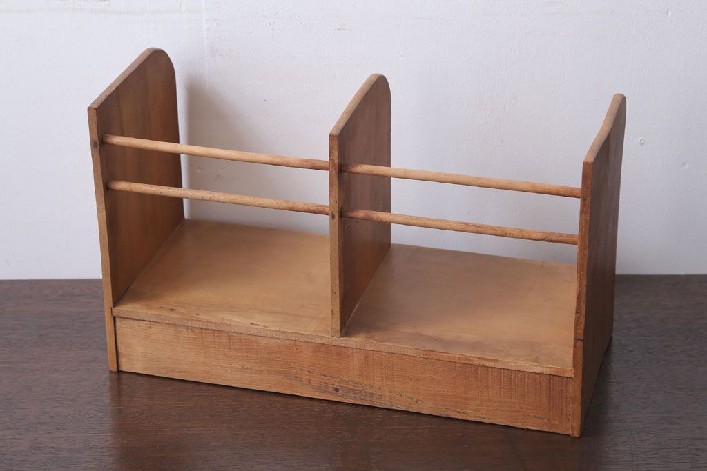 アンティーク雑貨　和製アンティーク　引き出し付き!古い木製の小さな本立て(2)