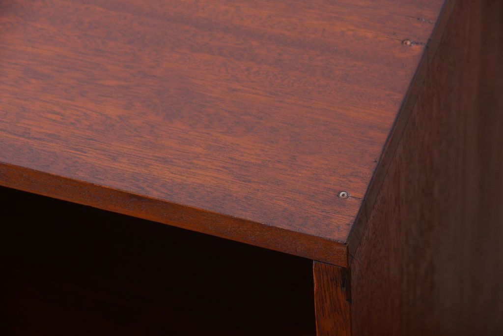 アンティーク家具　和製アンティーク　特大サイズ!古い木の重厚なアンティークマス目棚(2)