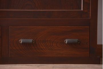 アンティーク家具　六尺　古民具・骨董　桜・欅材製!シンプルで上品なアンティーク水屋箪笥収納棚