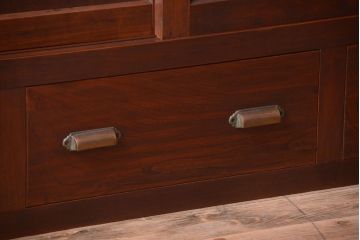 アンティーク家具　六尺　古民具・骨董　桜・欅材製!シンプルで上品なアンティーク水屋箪笥収納棚