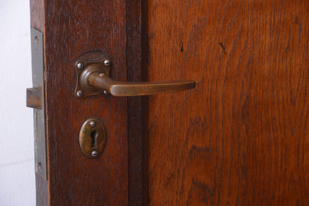 和製アンティーク　ダイヤガラス入り!レトロな木製ドア(2)