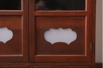アンティーク家具　和製アンティーク　当時物色ガラス入り!小ぶりな古い木製本箱(ブックケース)