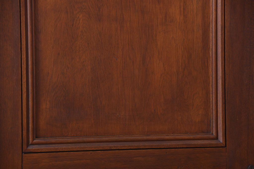 アンティーク　古い木のシンプルで上質なドア(2)