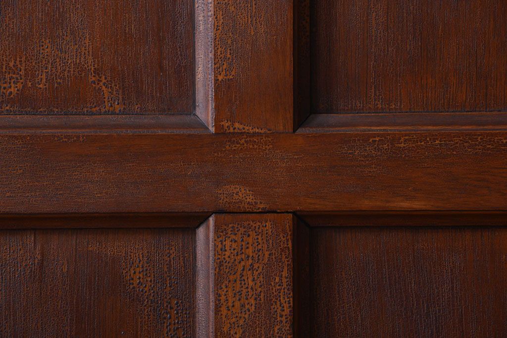 アンティーク　古い木のシンプルで上質なドア(2)