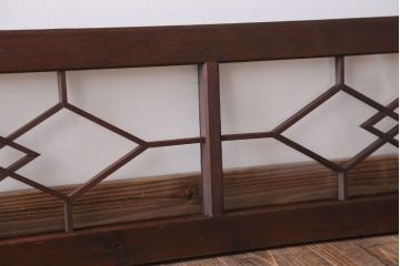 アンティーク　モダンな古い木製明り取り(欄間)