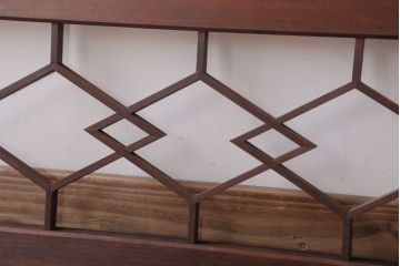 アンティーク　モダンな古い木製明り取り(欄間)