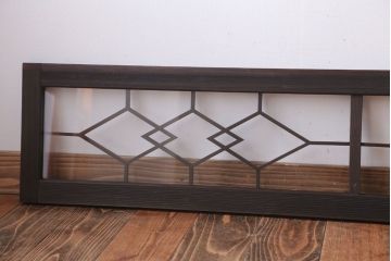 アンティーク　モダンな古い木製明り取り(欄間)