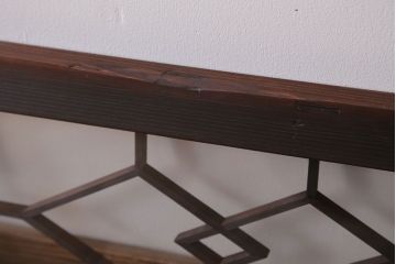 アンティーク　モダンな古い木製明り取り(欄間)