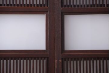  和製アンティーク　裏障子付き!すりガラス帯の格子戸2枚セット
