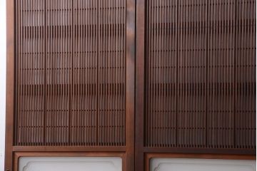 古民具・骨董　腰板欅材!上質で上品な高級格子戸4枚セット