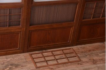 古民具・骨董　腰板欅材!上質で上品な高級格子戸4枚セット