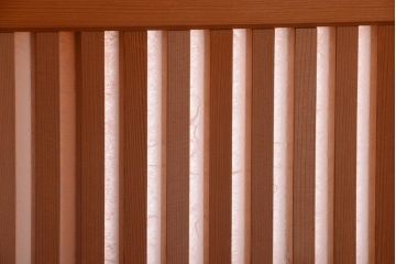 アンティーク　高級品!秋田杉一枚板の木味格子帯戸
