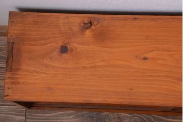 アンティーク家具　アンティーク　小ぶりでシンプルなローボード(テレビボード)(1)