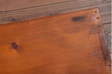 アンティーク家具　アンティーク　小ぶりでシンプルなローボード