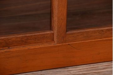 アンティーク家具　アンティーク　小ぶりでシンプルなローボード(テレビボード)(2)