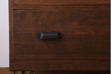 アンティーク家具　和製アンティーク　鉄脚付き!シンプルな桐箪笥ローボード(1、桐たんす)