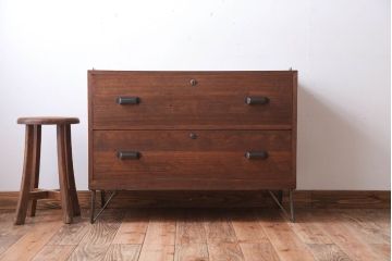 アンティーク家具　和製アンティーク　鉄脚付き!シンプルな桐箪笥ローボード(2)