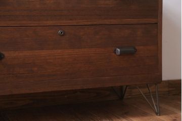 アンティーク家具　和製アンティーク　鉄脚付き!シンプルな桐箪笥ローボード(2)